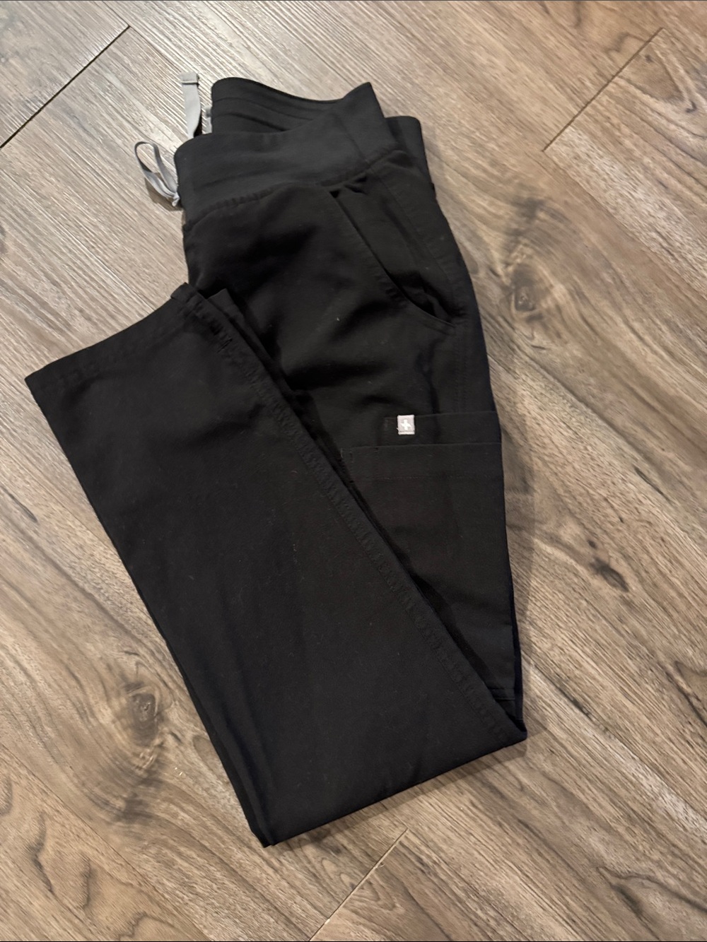 Figs Women's Black Drawstring Jogger Pants
